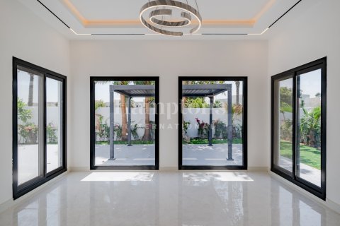 Villa de 6 dormitorios en Meadows 1, UAE No. 76299 21