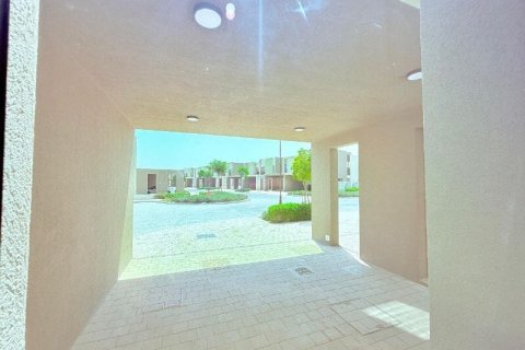 Townhouse de 4 chambres à Villanova, UAE No. 166408 21