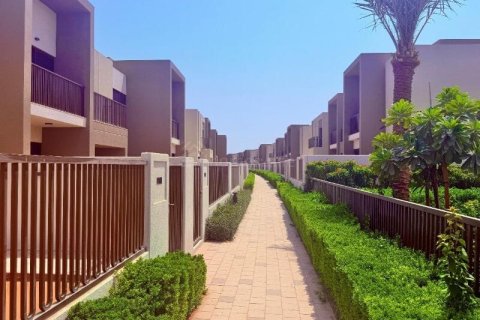 Townhouse de 4 chambres à Villanova, UAE No. 166409 17