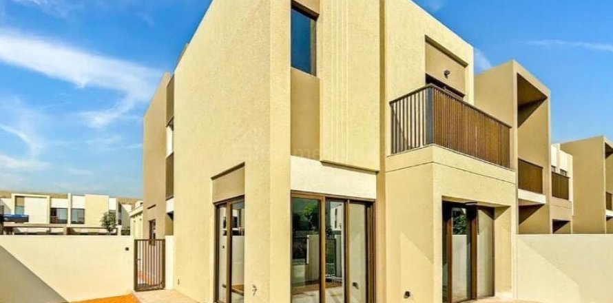Townhouse de 4 chambres à Villanova, UAE No. 166409