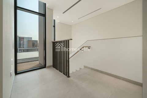 3 bedrooms Townhouse in Mudon, UAE No. 166407 8