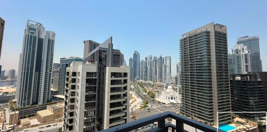 1 bedroom Apartment in Claren Towers, UAE No. 194363