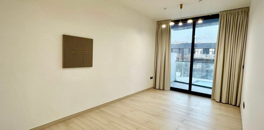 Квартира с 3 спальнями №117625