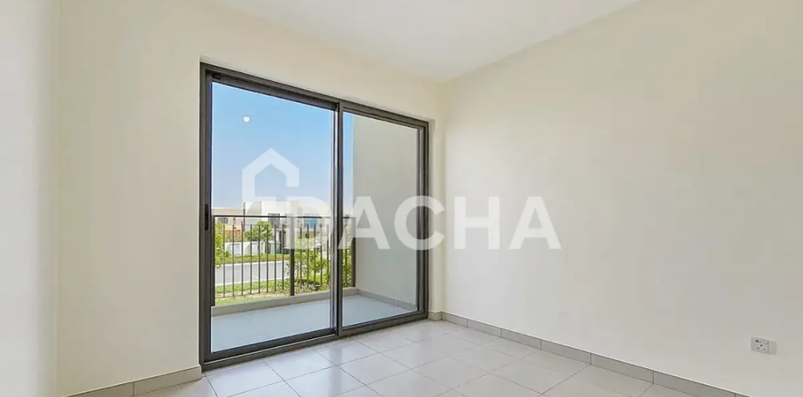 3 bedrooms Villa in EMAAR South, UAE No. 168913