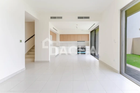 3 bedrooms Villa in EMAAR South, UAE No. 168913 15