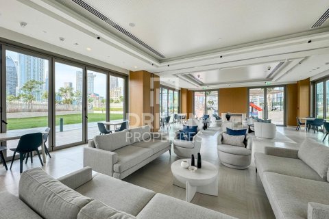 2 bedrooms Apartment in Zabeel, UAE No. 137837 17