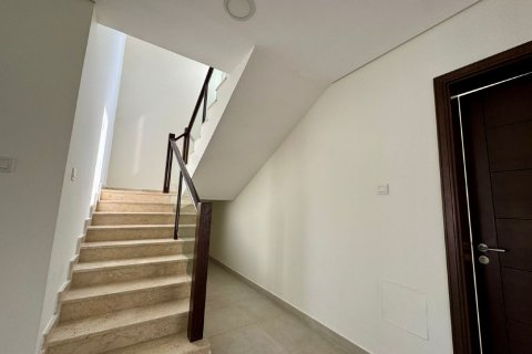 4 bedrooms Villa in Ras Al Khaimah, UAE No. 183916 4
