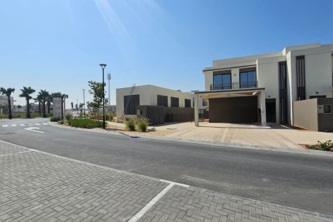 3 bedrooms Townhouse in Ras Al Khaimah, UAE No. 183919 30