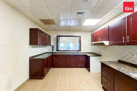 Квартира с 3 спальнями в Дубай, ОАЭ №131299 12