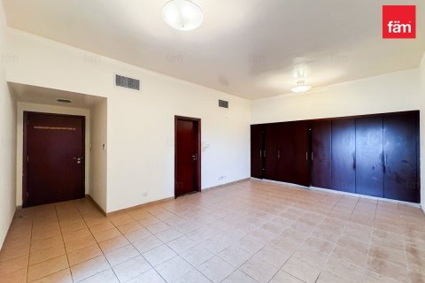 Квартира с 3 спальнями в Дубай, ОАЭ №131299 16