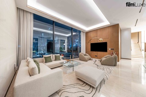 5 bedrooms Villa in Al Wasl, UAE No. 143542 7