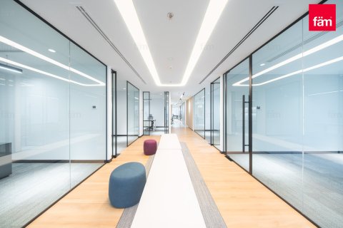 800m² Office in Dubai, UAE No. 143543 17