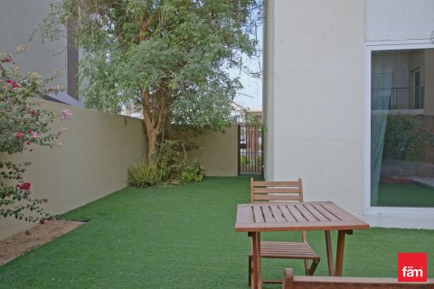 3 bedrooms Apartment in Dubai, UAE No. 143540 14