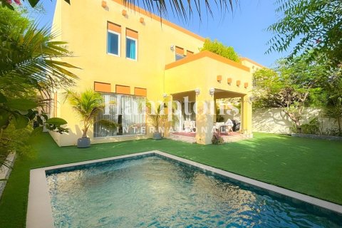 3 غرف نوم فيلا في Jumeirah Park Homes, الإمارات العربية المتحدة رقم 162214 10