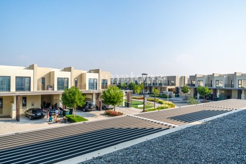 Villa de 3 chambres à Dubai South (Dubai World Central), UAE No. 144843 9