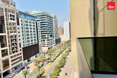 2 bedrooms Apartment in Dubai, UAE No. 210706 3