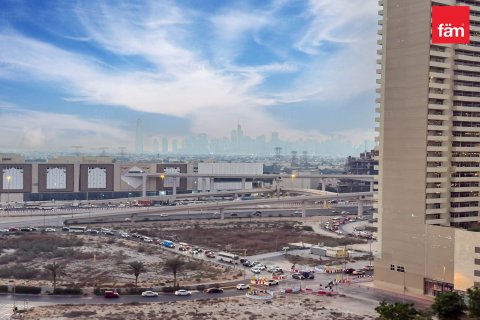 2 bedrooms Apartment in Dubai, UAE No. 210708 16