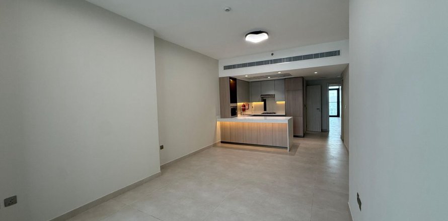 2 bedrooms Apartment in Dubai, UAE No. 210708