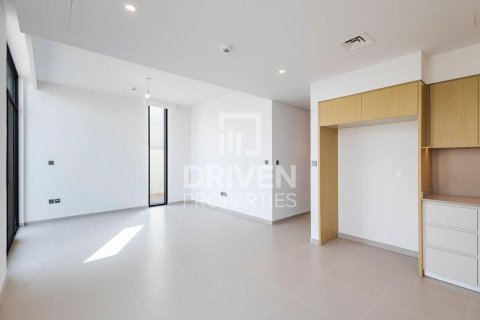 4 bedrooms Townhouse in Joy, UAE No. 191245 2