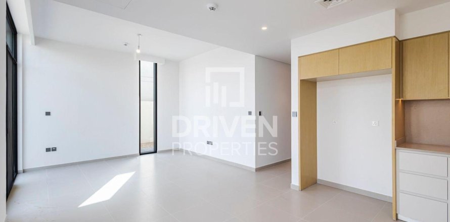4 bedrooms Townhouse in Joy, UAE No. 191245