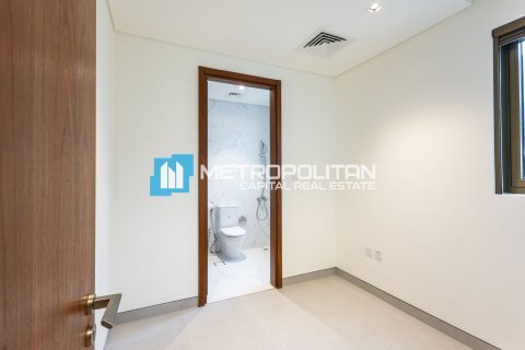 3 bedrooms Townhouse in Abu Dhabi, UAE No. 144189 8