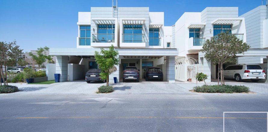 Villa de 5 chambres  No. 111650