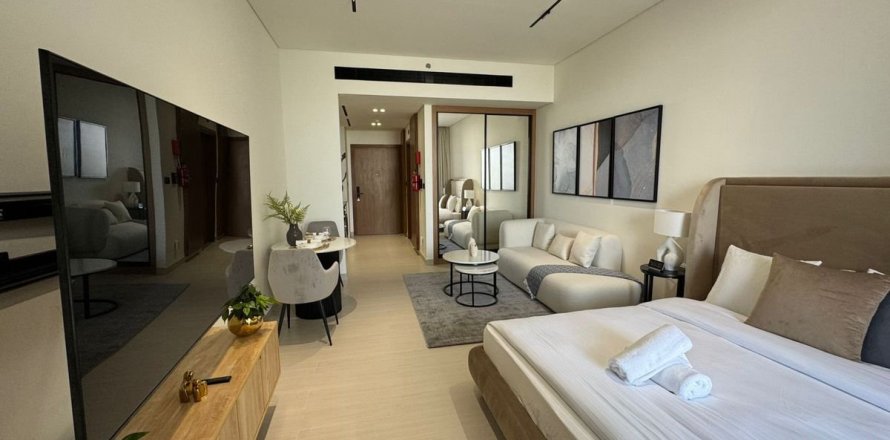 Studio Apartment in Business Bay, UAE No. 137305