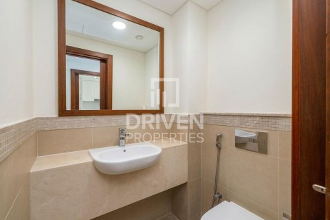 3 bedrooms Apartment in Burj Vista, UAE No. 192315 18