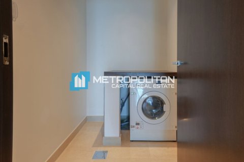 Квартира с 3 спальнями  №120219 12