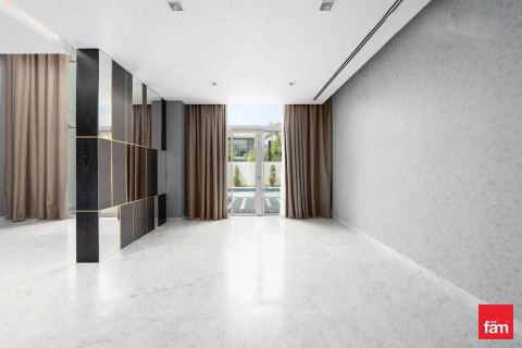 Villa de 4 dormitorios  No. 125296 10