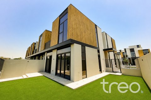 4 bedrooms Villa in Mudon, UAE No. 199123