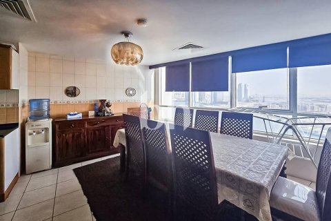 Квартира с 3 спальнями  №113257 4