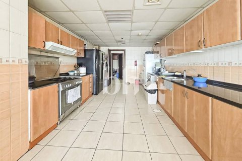 Квартира с 3 спальнями  №113257 21
