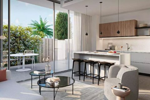 Villa de 4 dormitorios en Dubai, UAE No. 100179 3