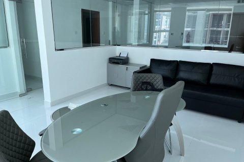 62m² Office in Al Manara Tower, UAE No. 79821 2