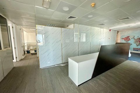 186مربع، مكتب في Sheikh Zayed Road, الإمارات العربية المتحدة رقم 79820 9