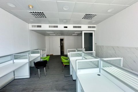 186مربع، مكتب في Sheikh Zayed Road, الإمارات العربية المتحدة رقم 79820 7