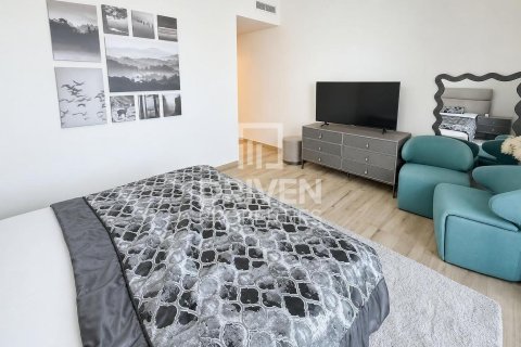 Вилла с 4 спальнями в District One, ОАЭ №209220 8