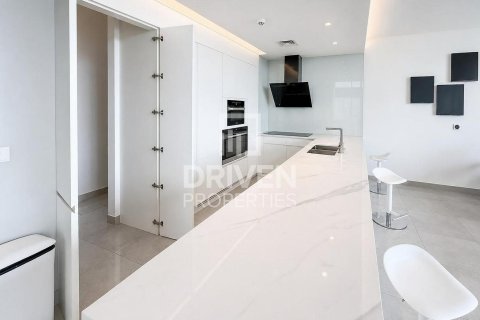 Вилла с 4 спальнями в District One, ОАЭ №209220 6
