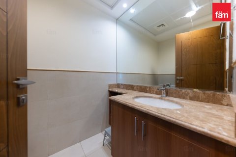 Villa de 3 dormitorios en Dubai, UAE No. 166630 12