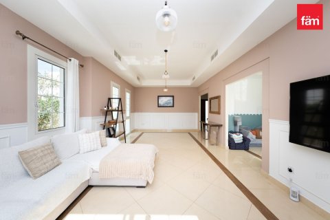 Villa de 3 dormitorios en Dubai, UAE No. 166630 6