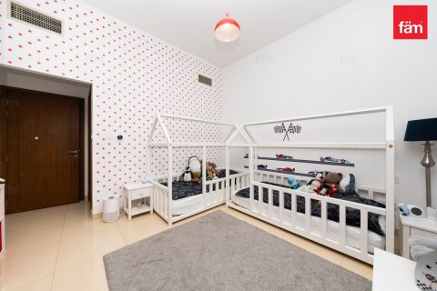 Villa de 3 dormitorios en Dubai, UAE No. 166630 25