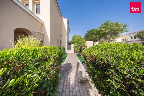 Villa de 3 dormitorios en Dubai, UAE No. 166631 6