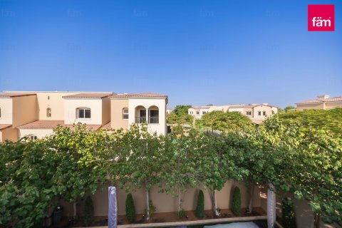 Villa de 3 dormitorios en Dubai, UAE No. 166631 16