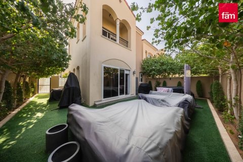 Villa de 3 dormitorios en Dubai, UAE No. 166631