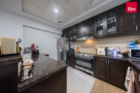 Villa de 3 dormitorios en Dubai, UAE No. 166631 11