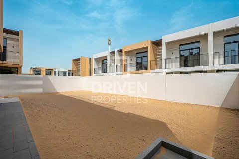 Вилла с 4 спальнями в EMAAR South, ОАЭ №204680 19