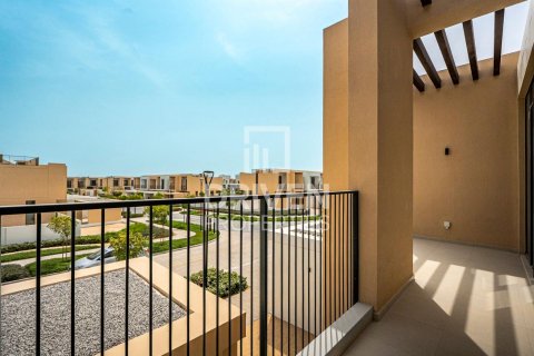 Вилла с 4 спальнями в EMAAR South, ОАЭ №204680 20