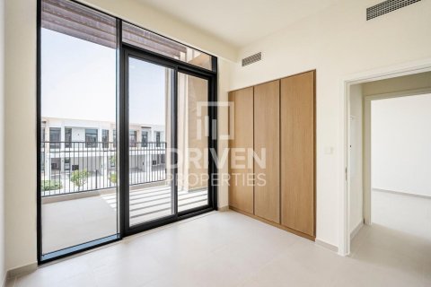 Villa de 4 dormitorios en EMAAR South, UAE No. 204681 11