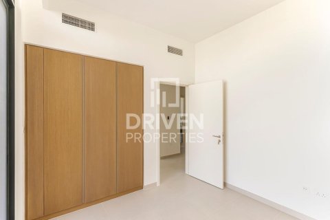 4 غرف نوم فيلا في EMAAR South, الإمارات العربية المتحدة رقم 204682 13